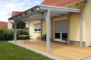 Terrassenüberdachung mit Doppelstegplatten